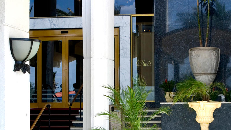 Miami Beach Resort & Spa  03.[1]
